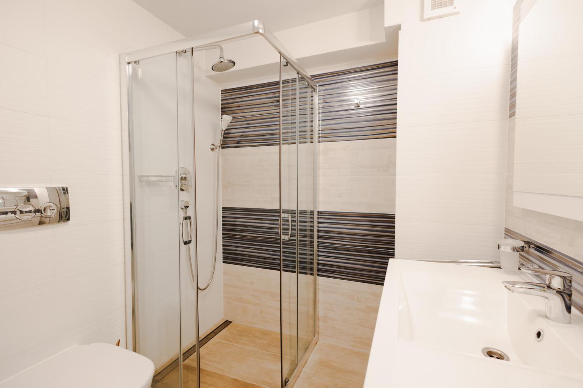 Casa Nicolae Luxury Suites Sibiu Buitenkant foto