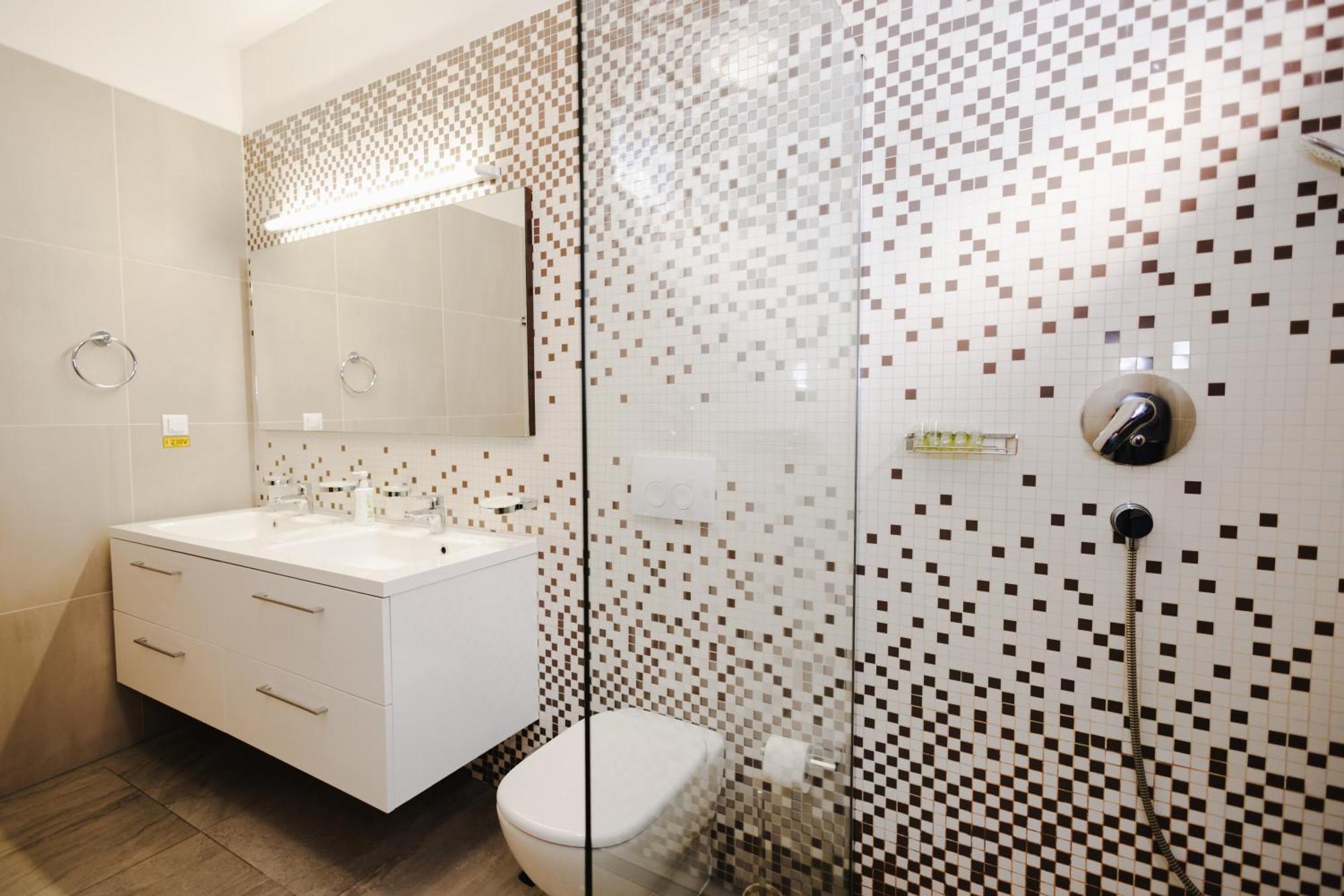 Casa Nicolae Luxury Suites Sibiu Buitenkant foto
